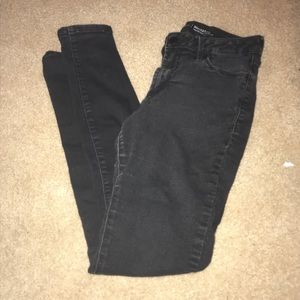 Black Skinny Jeans